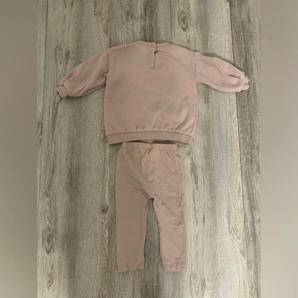 Gap Disney Girls 12 To 18 Months Outfit
